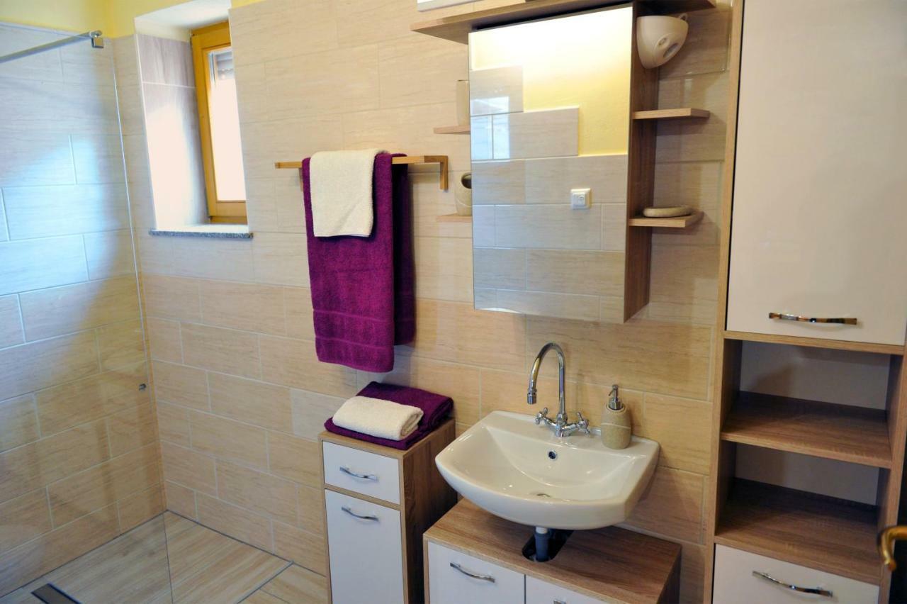 Apartma Marjetica Blejska Dobrava ภายนอก รูปภาพ
